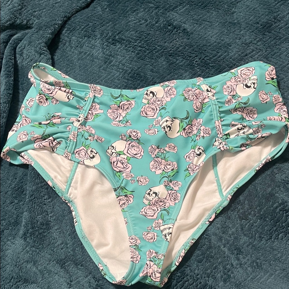 Hot Topic Turquoise Floral Skull Bikini Bottoms
